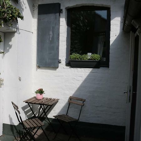 Kleines, Gemuetliches Haeuschen Apartment Monchengladbach Exterior photo